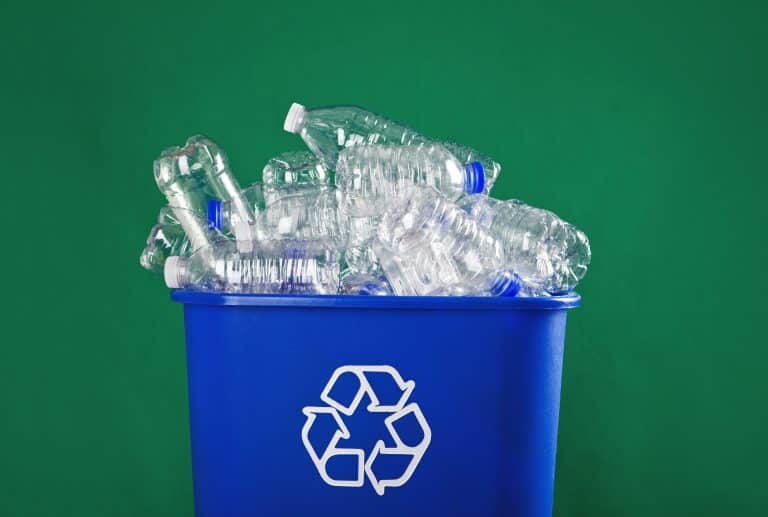 بررسی اهمیت بازیافت پلاستیک و کسب درامد از آن